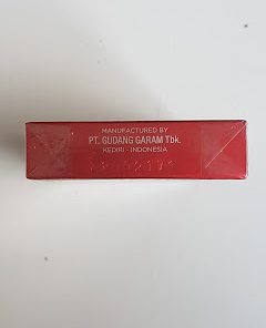 bataviacigars.com Surya PROfessional Merah, SKM Full Flavor dengan Ukuran Batang Slim dari Gudang Garam